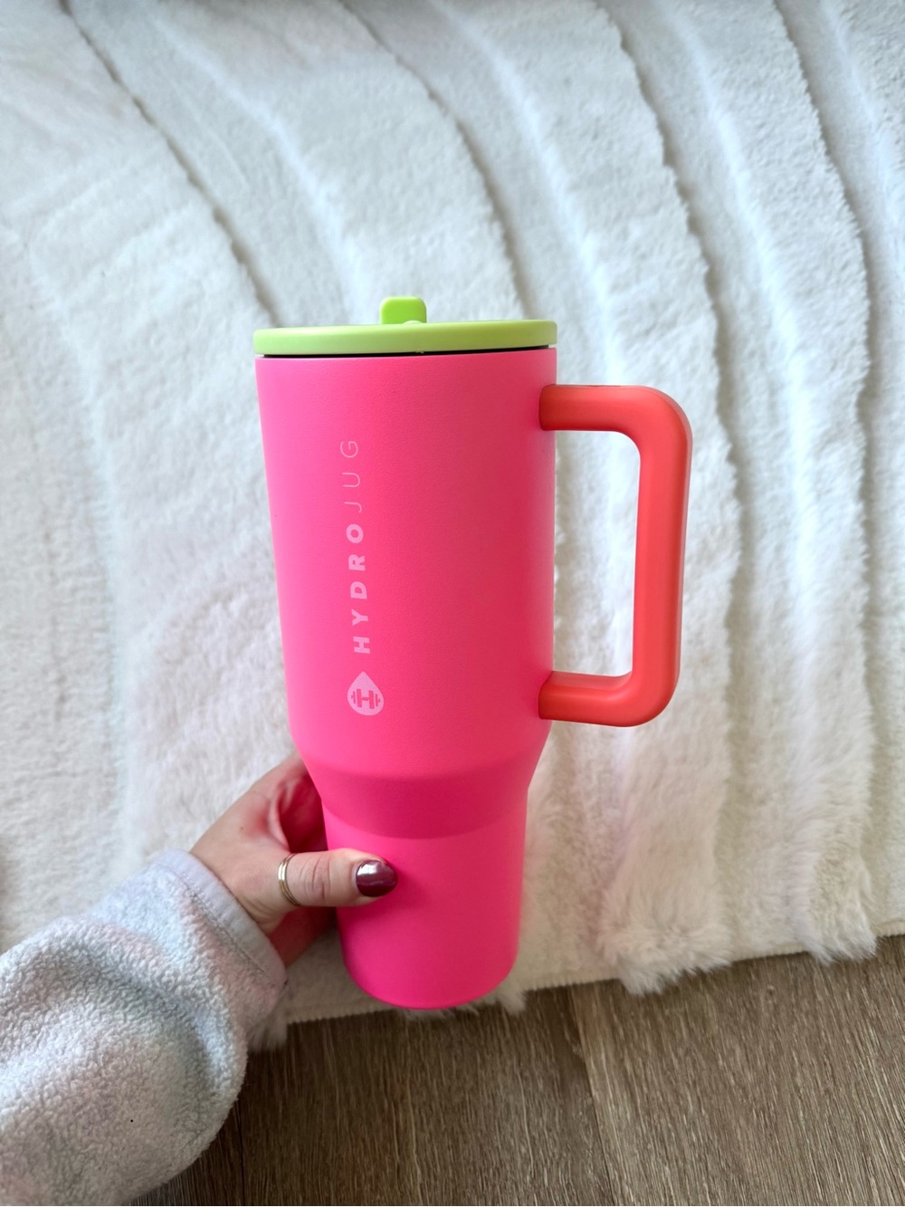HydroJug Traveler Cup with Handle 40oz in Orchid